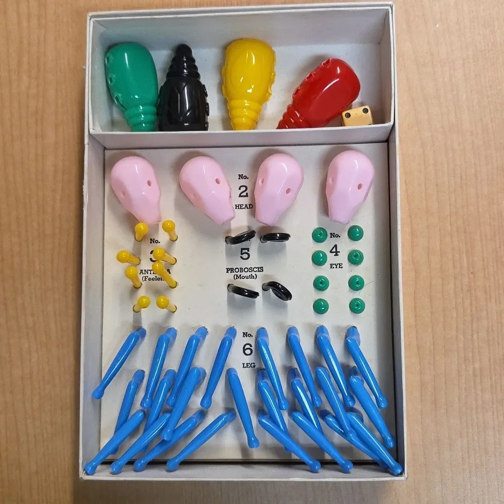 1949  GAME OF COOTIE W. H. Schaper MFG. Company COMPLETE Great Vintage Shape(#1)